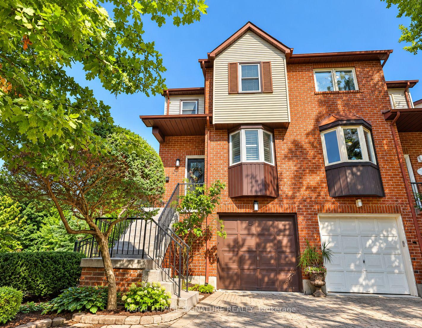 27-normandy-place-oakville-ontario-w13842468