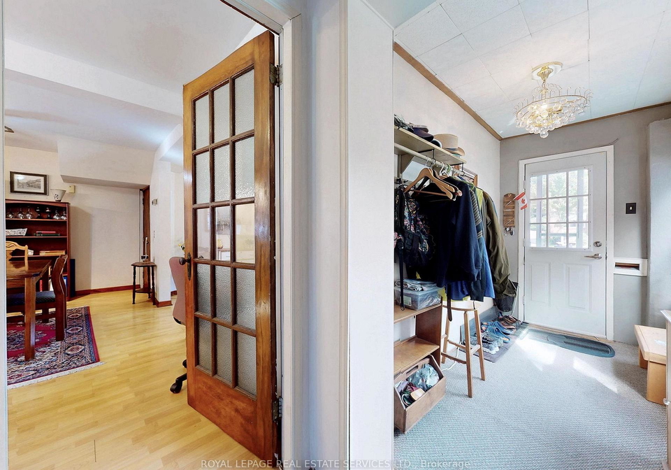 28-mcintosh-avenue-toronto-etobicoke-ontario-w13842888