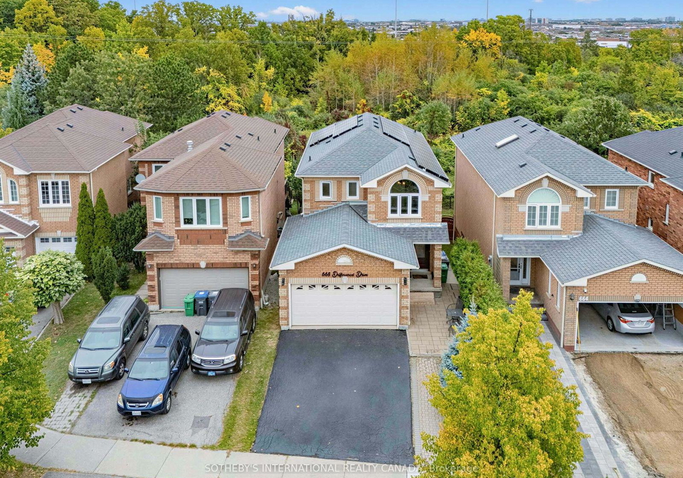 668-driftcurrent-road-mississauga-ontario-w13843000