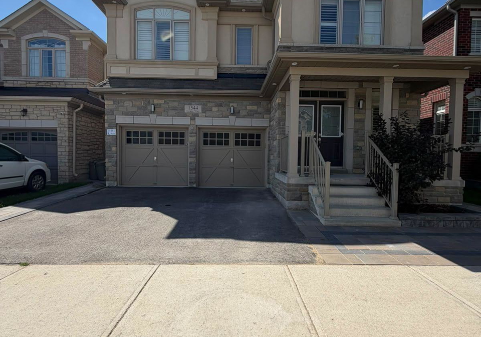 1544-leger-way-milton-ontario-w13843074