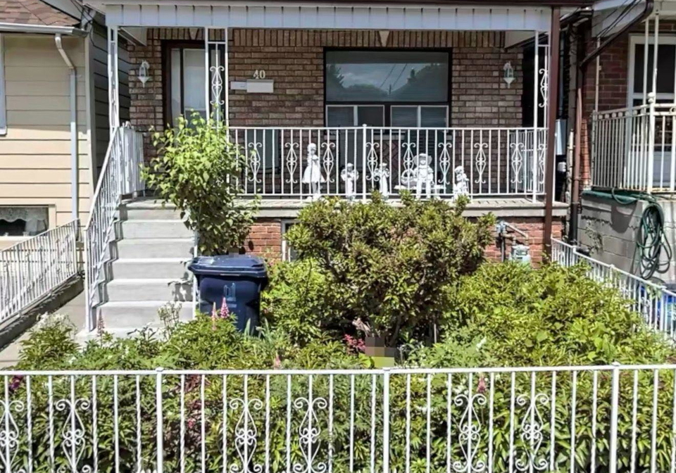 40-avon-avenue-toronto-toronto-ontario-w13843086