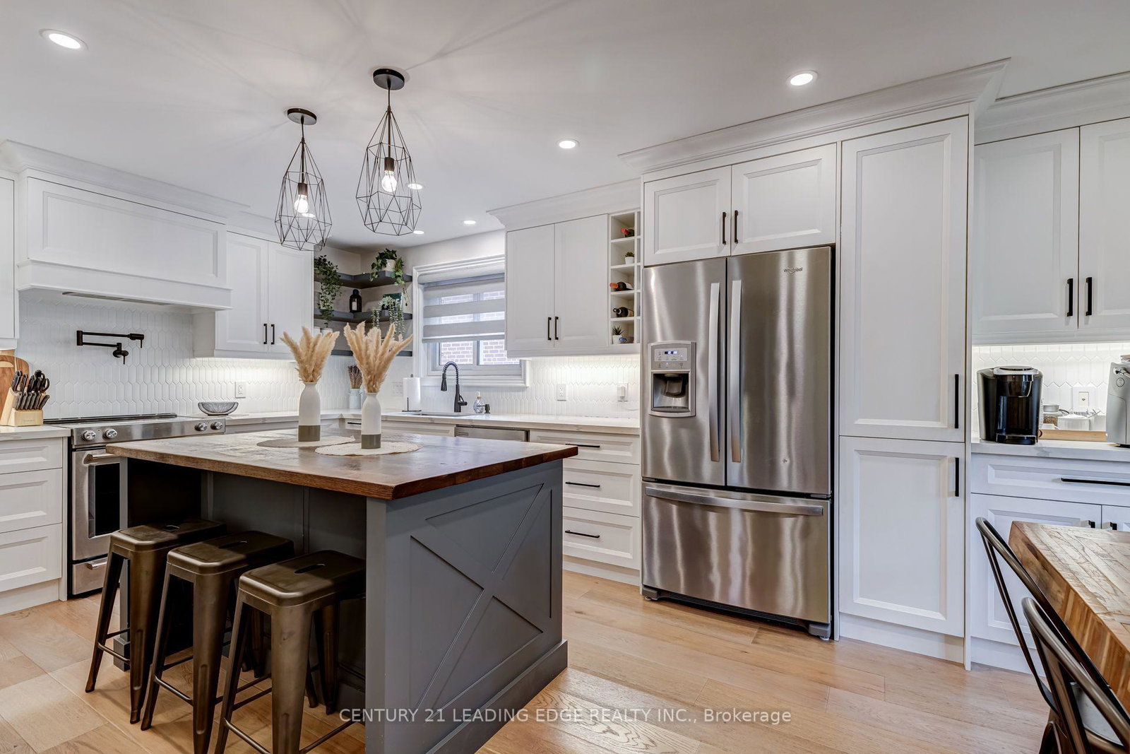 5-mountbatten-road-toronto-etobicoke-ontario-w13843134