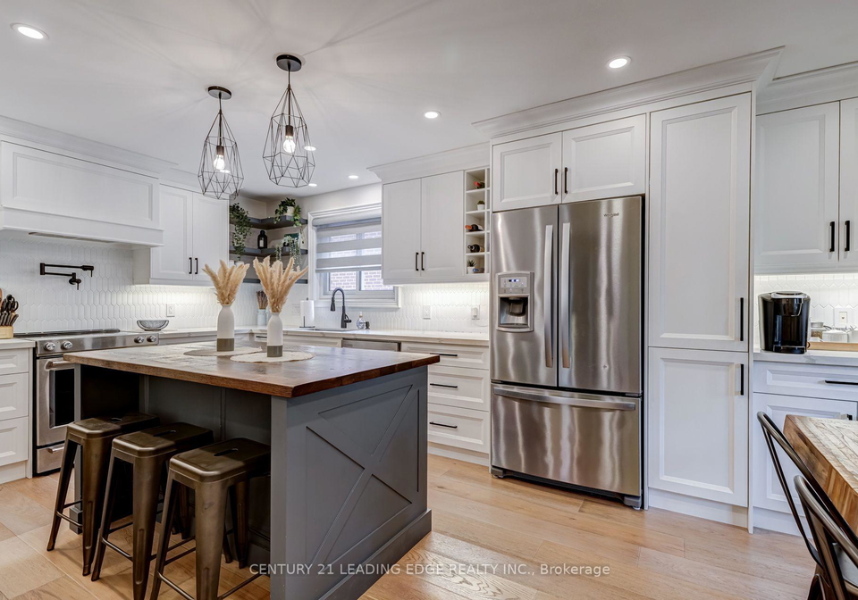 5-mountbatten-road-toronto-etobicoke-ontario-w13843134