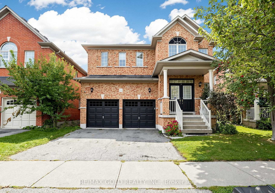 284-holmes-crescent-milton-ontario-w13843270
