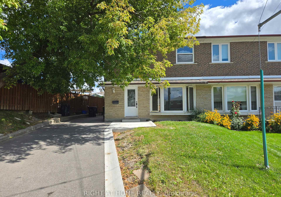 13-faulkner-crescent-toronto-york-ontario-w13843548