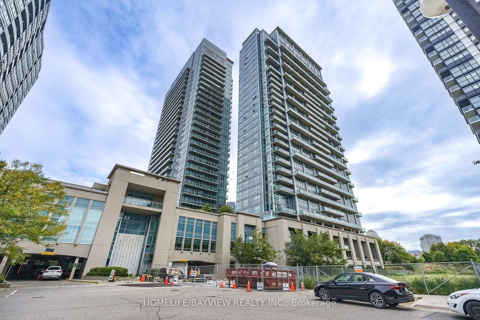 155-legion-road-n-toronto-etobicoke-ontario-w13843706