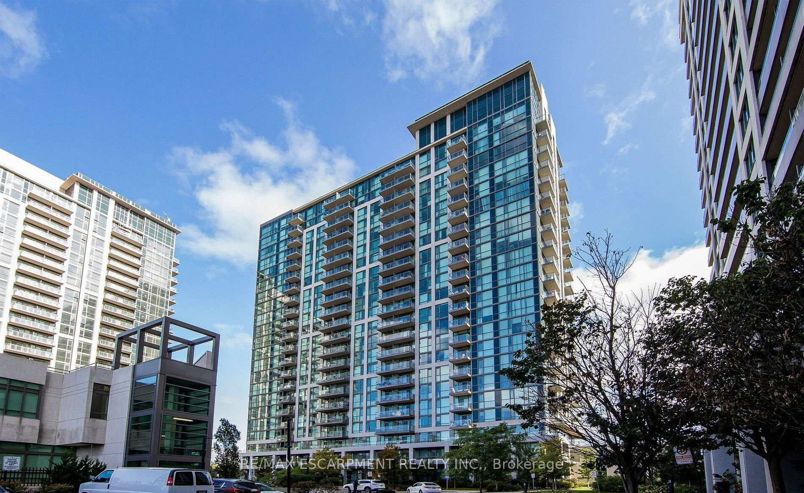 339-rathburn-road-w-mississauga-ontario-w13843820