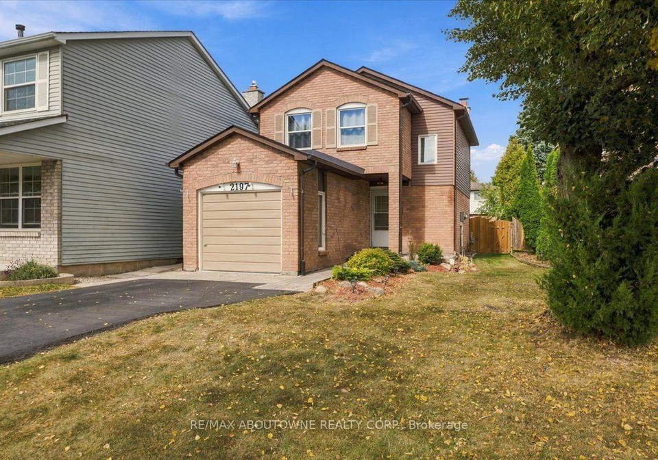 2197-pembroke-court-burlington-ontario-w13843906