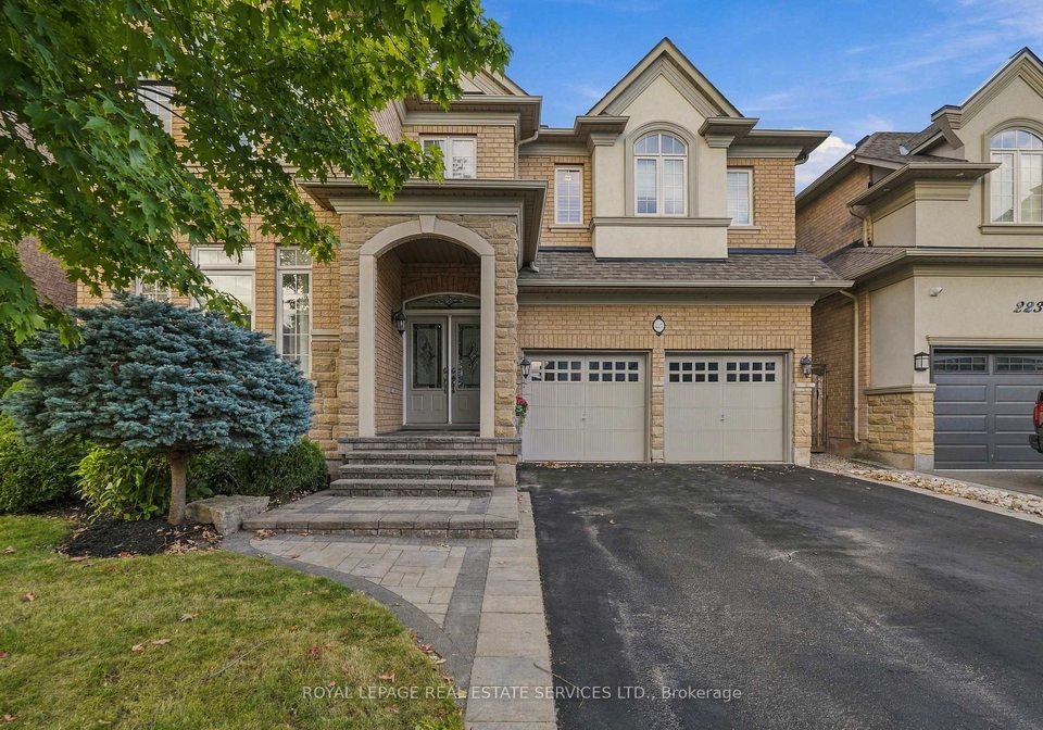 227-alison-crescent-oakville-ontario-w13844356