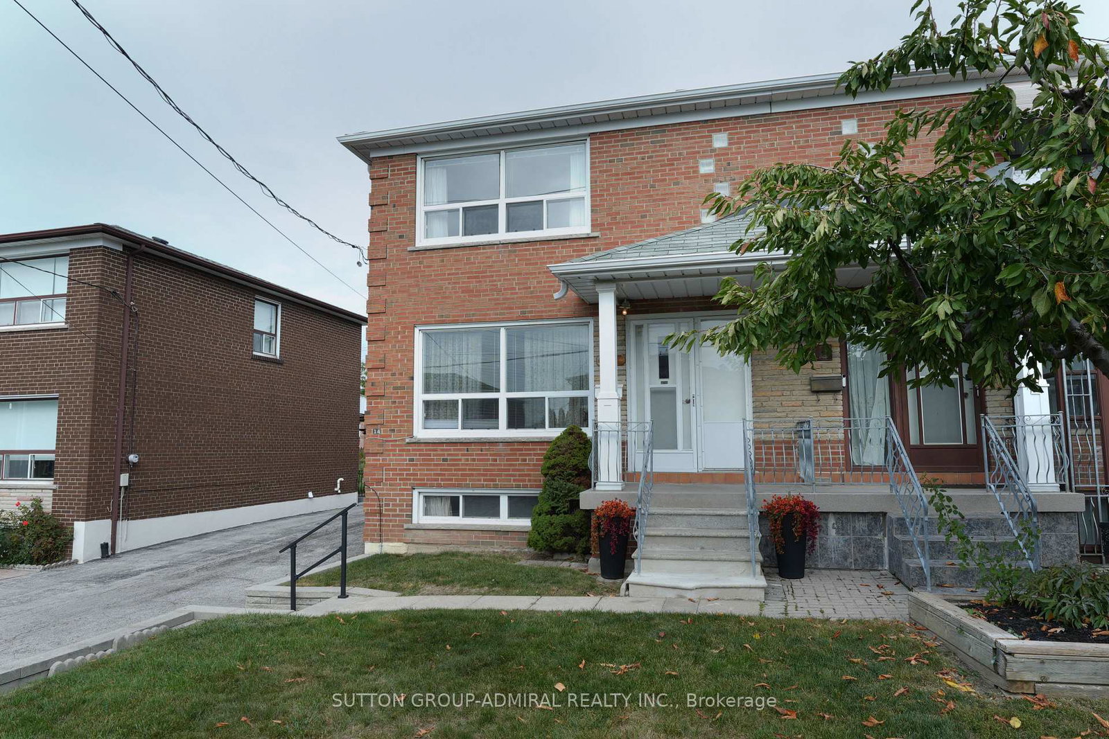 14-thurrock-road-toronto-york-ontario-w13844382
