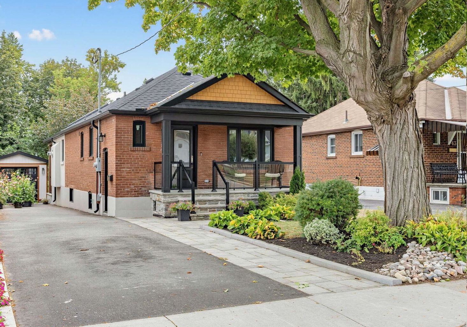 41-ringley-avenue-toronto-etobicoke-ontario-w13844434