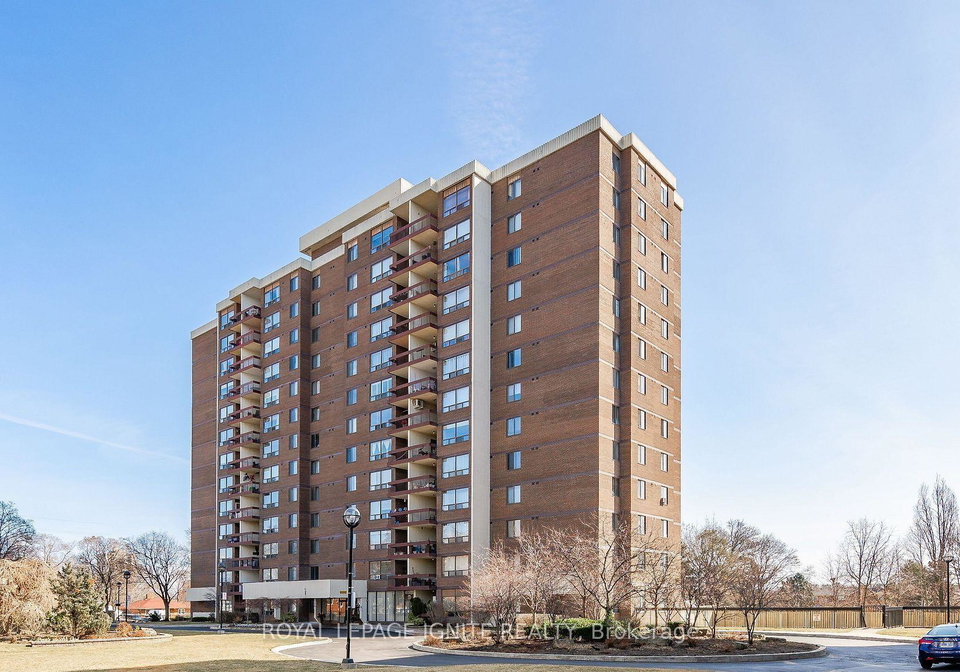 2542-argyle-road-mississauga-ontario-w13844678