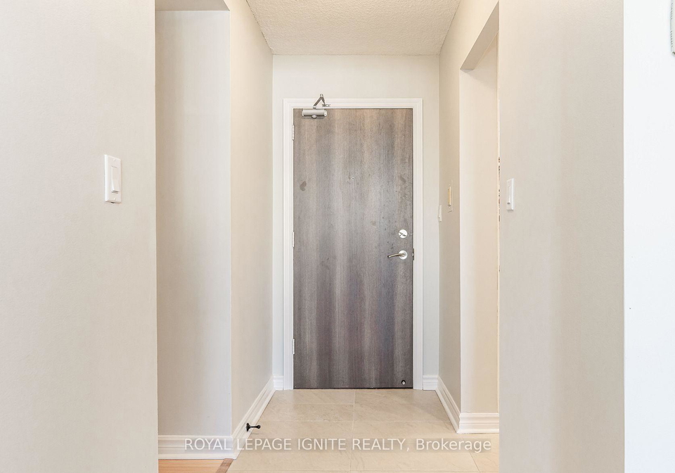 2542-argyle-road-mississauga-ontario-w13844678