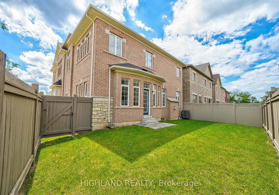 425-threshing-mill-boulevard-oakville-ontario-w13844702