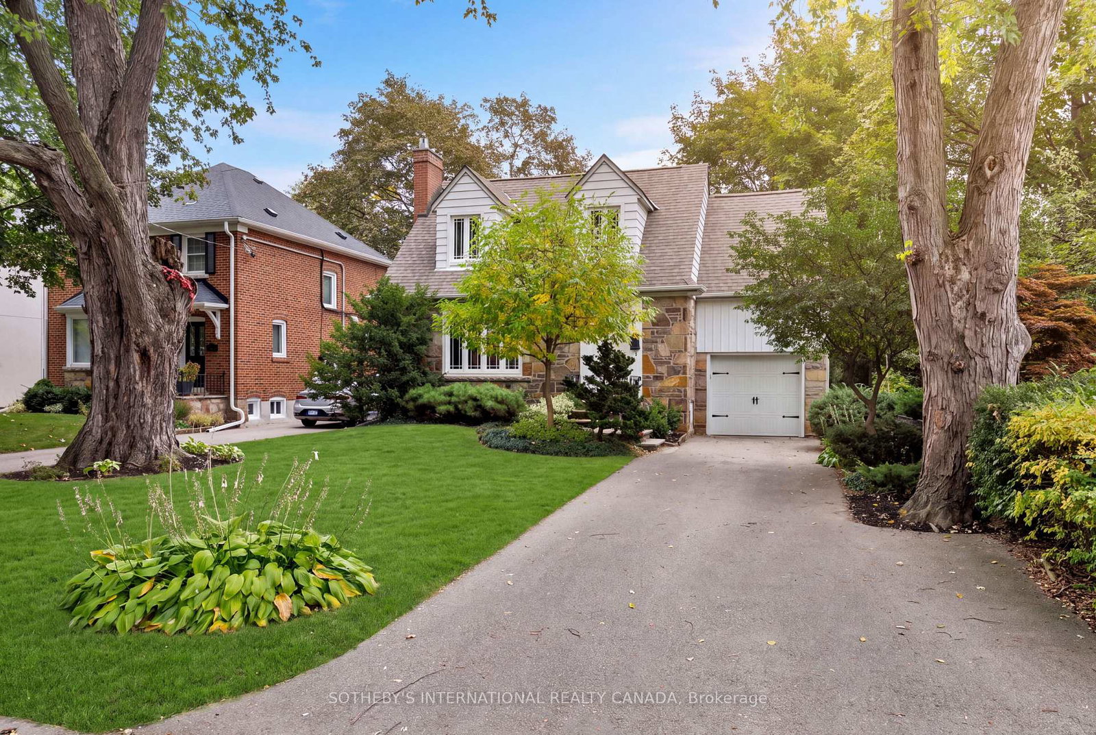 145-brentwood-road-n-toronto-etobicoke-ontario-w13844704