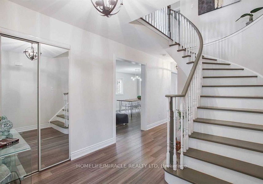 2889-gulfstream-way-mississauga-ontario-w13844956
