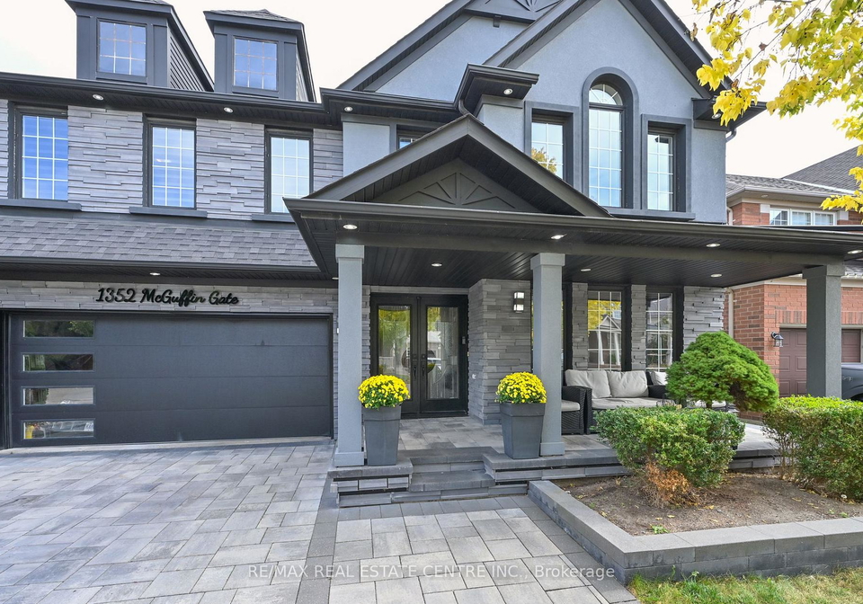 1352-mcguffin-gate-milton-ontario-w13845104