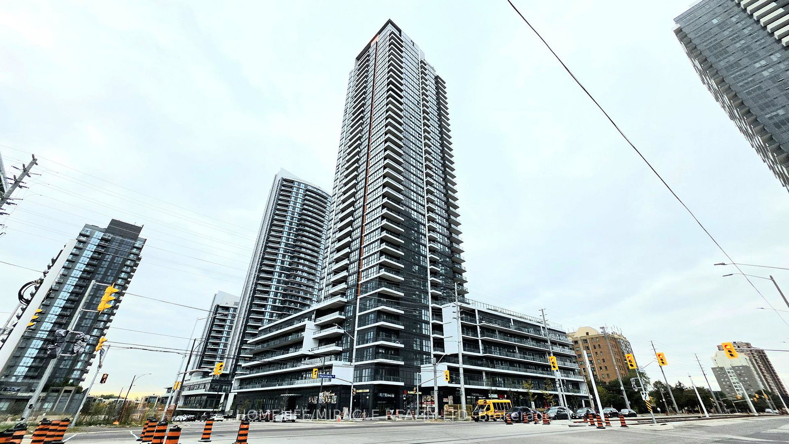 15-watergarden-drive-mississauga-ontario-w13845160
