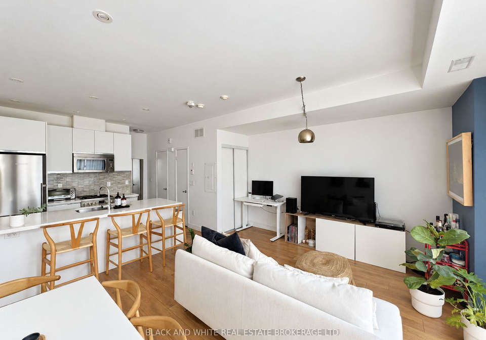 441-jane-street-toronto-toronto-ontario-w13845350