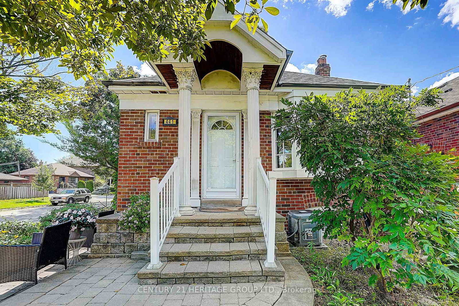 441-rimilton-avenue-toronto-etobicoke-ontario-w13845510