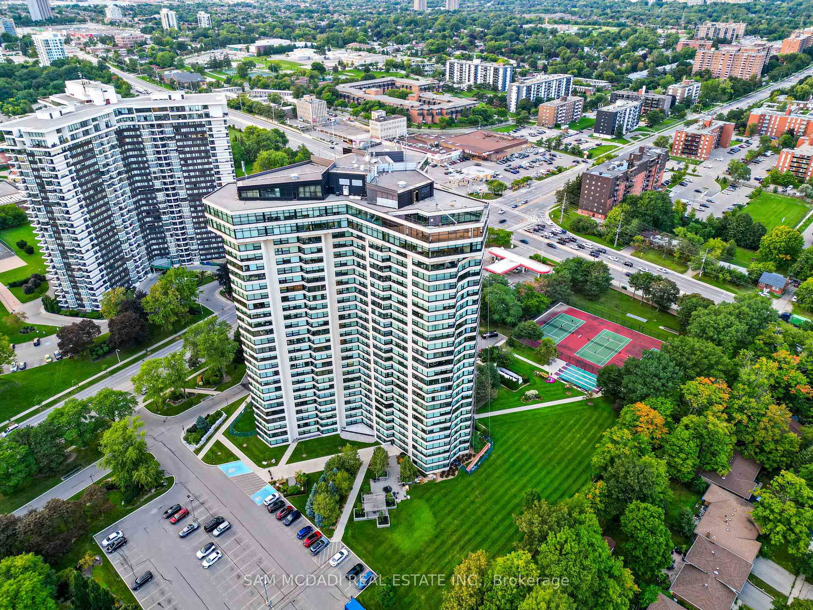 1300-bloor-street-mississauga-ontario-w13845728