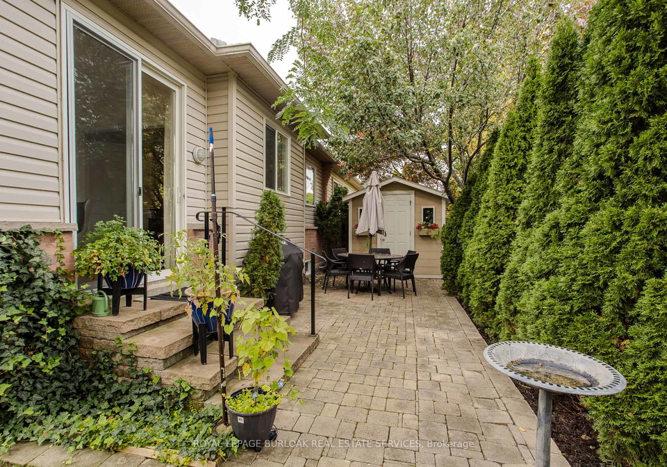2243-turnberry-road-burlington-ontario-w13845810