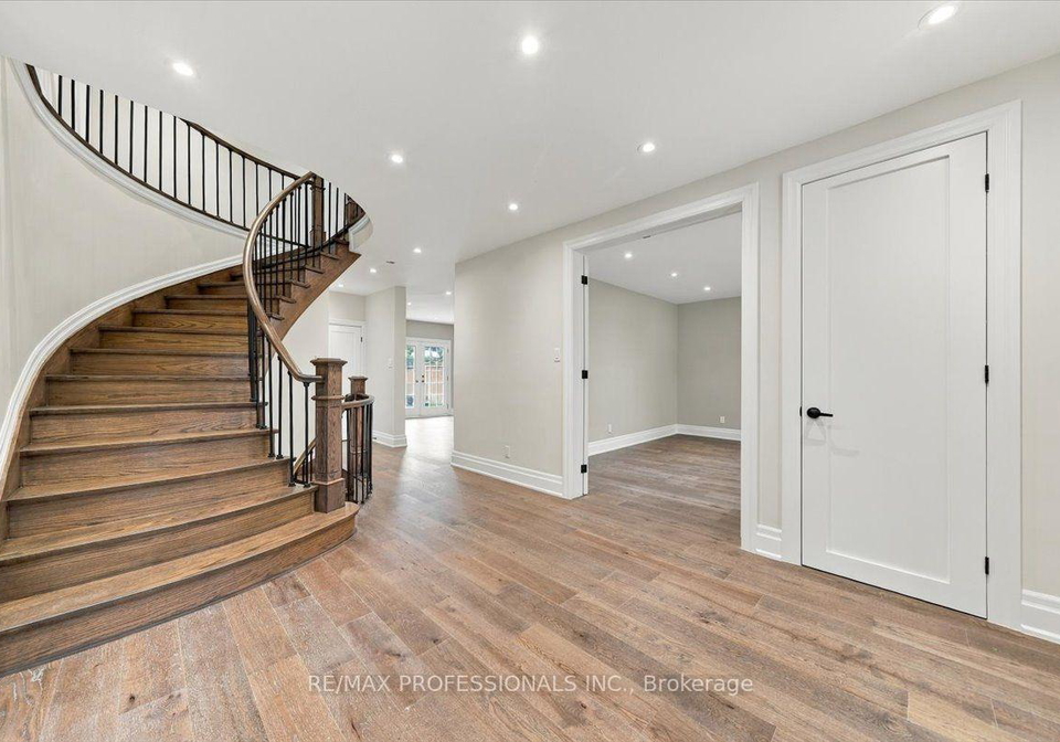 53-edenvale-crescent-toronto-etobicoke-ontario-w13845826