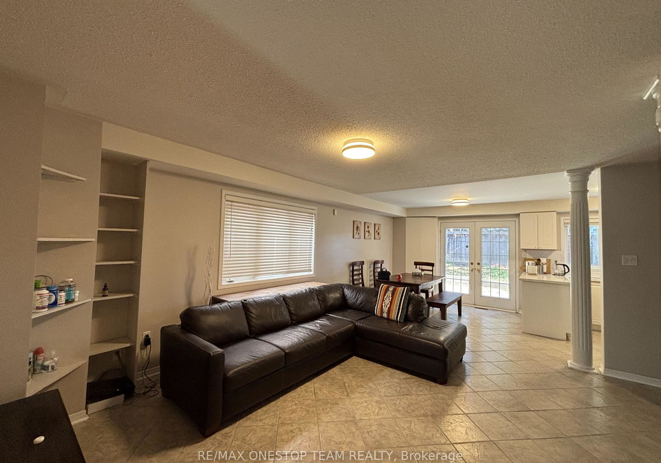 6988-tassel-crescent-mississauga-ontario-w13846340