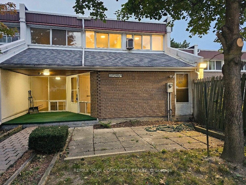 70-driftwood-avenue-toronto-york-ontario-w13846426