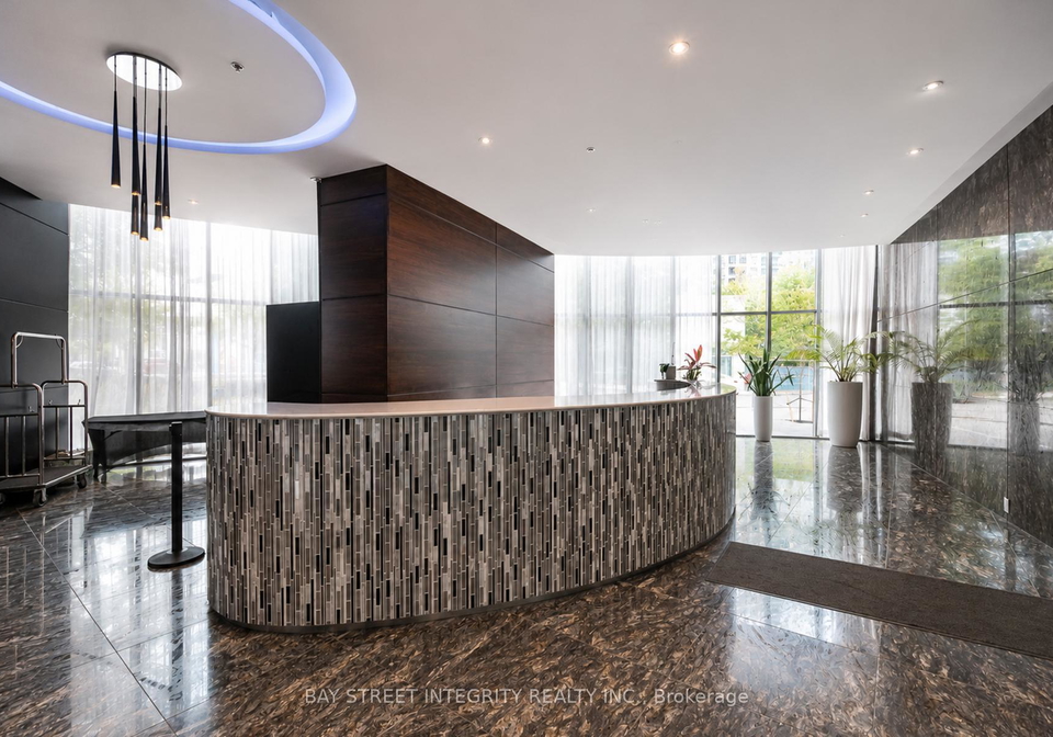 50-absolute-avenue-mississauga-ontario-w13846456