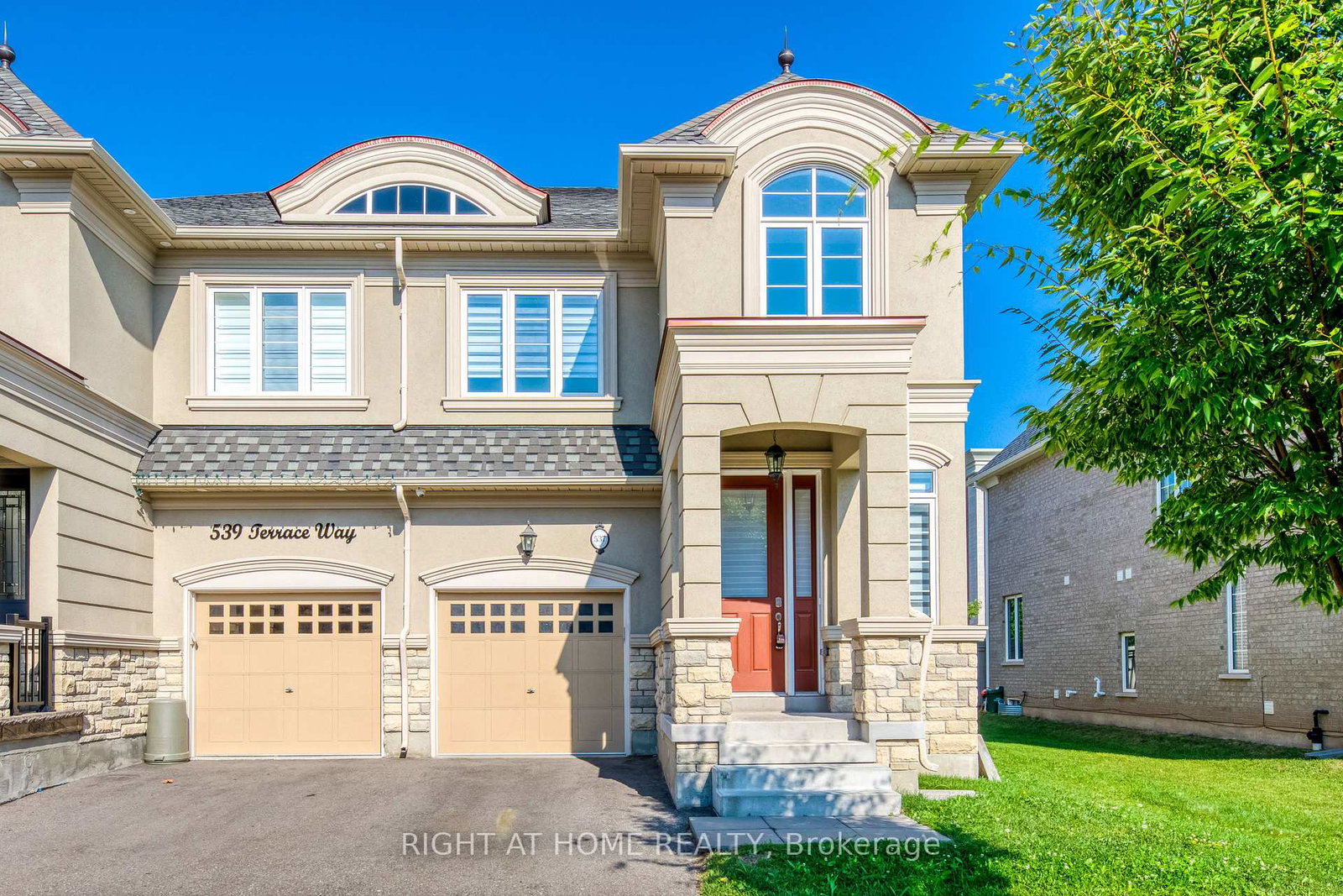 537-terrace-way-oakville-ontario-w13846572