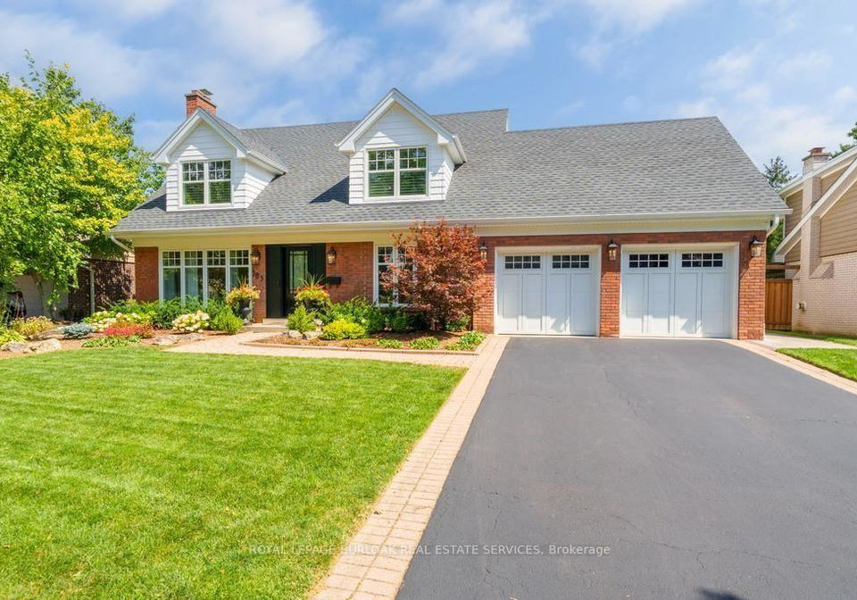 385-rosslyn-drive-burlington-ontario-w13847330