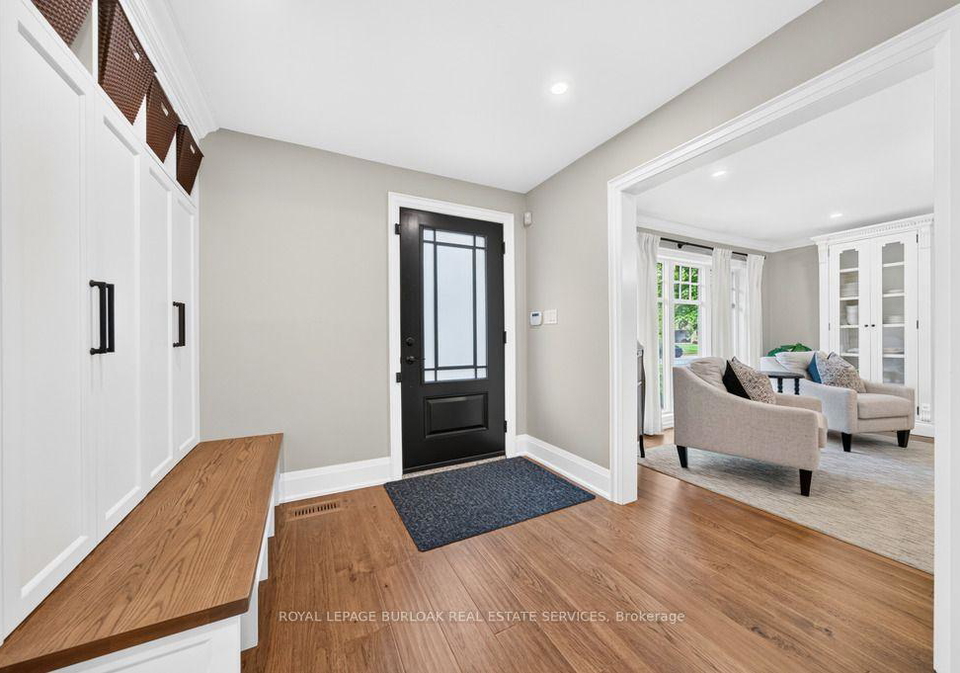 385-rosslyn-drive-burlington-ontario-w13847330