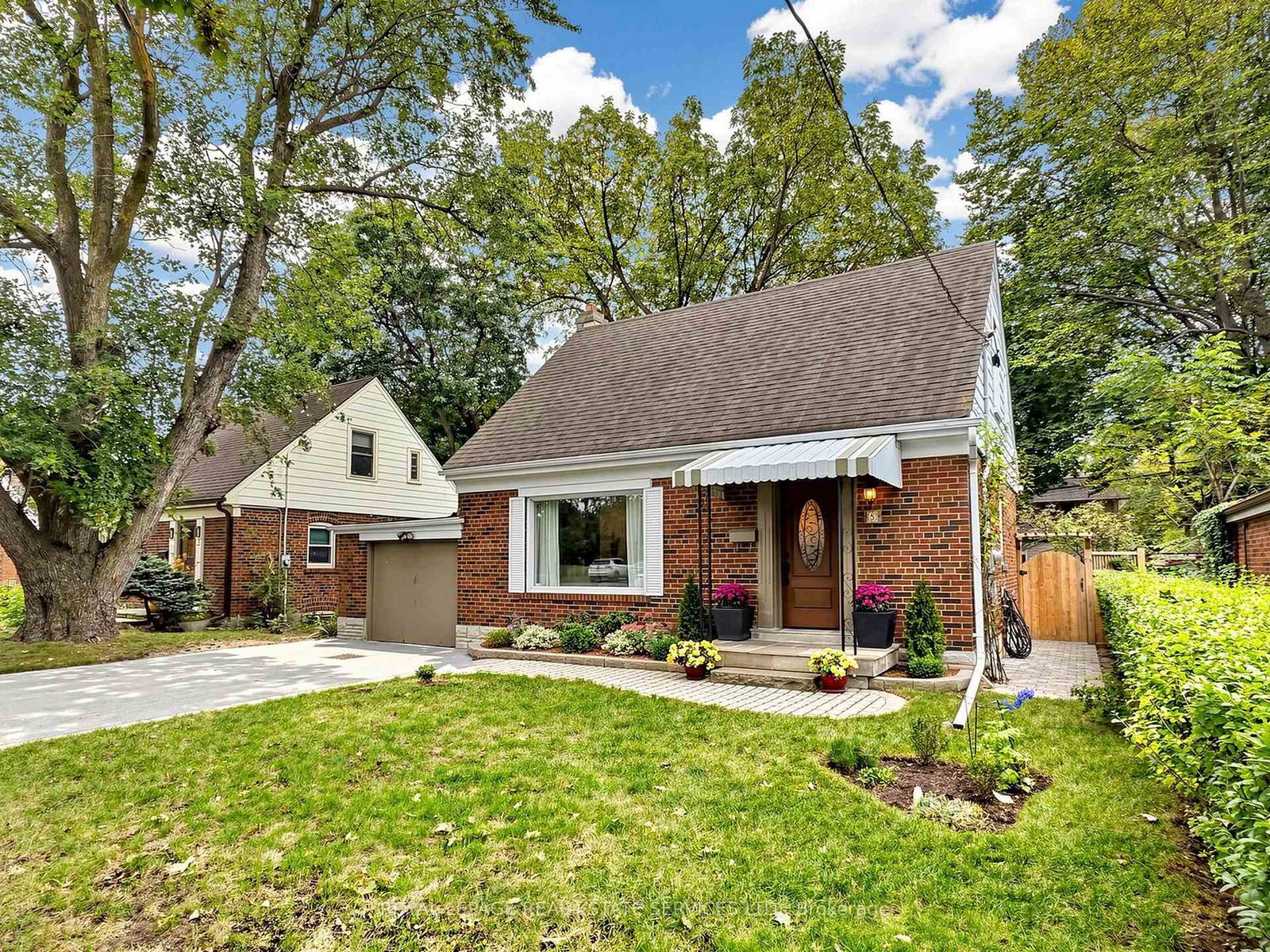 5-ambleside-avenue-toronto-etobicoke-ontario-w13847344