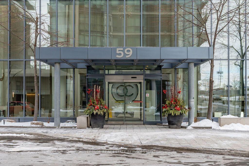 59-annie-craig-drive-toronto-etobicoke-ontario-w13847632