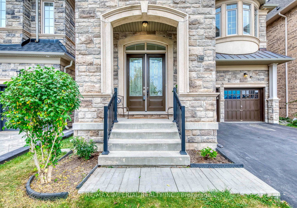 3164-post-road-oakville-ontario-w13847952