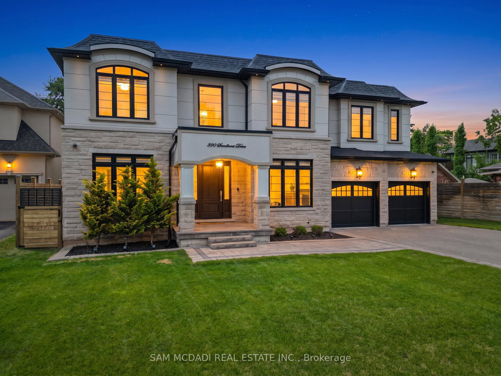 390-sandhurst-drive-oakville-ontario-w13848616