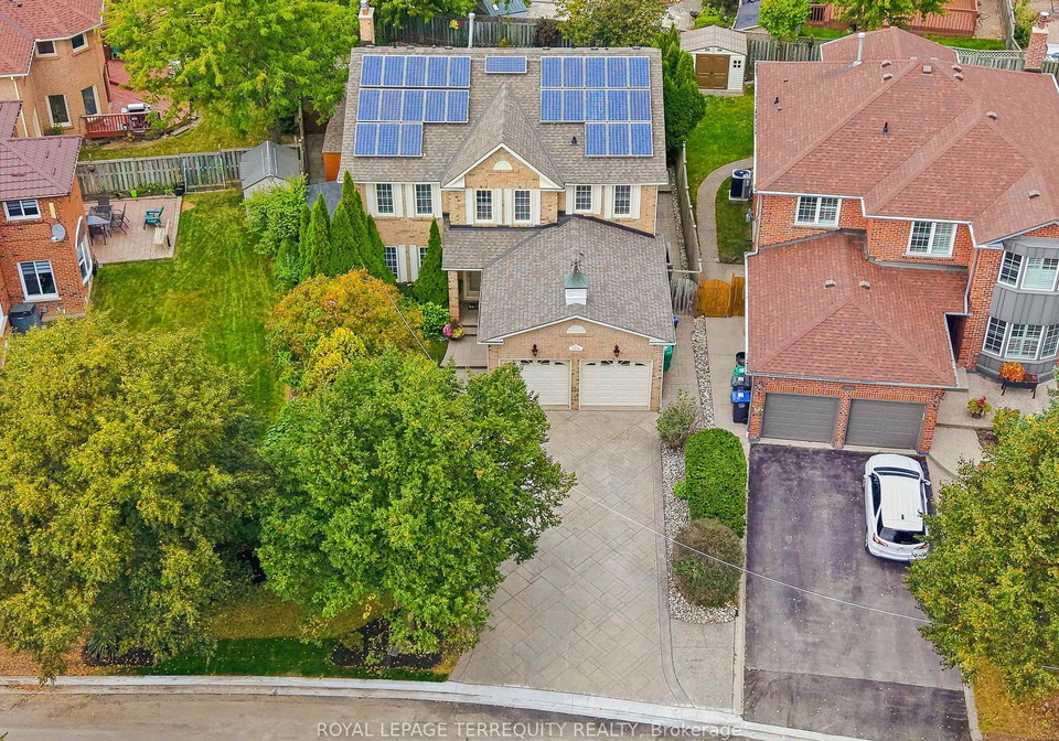 3956-chadburn-crescent-mississauga-ontario-w13848768