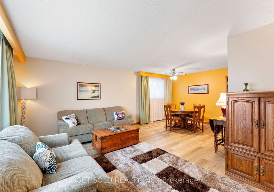 22-almayo-crescent-toronto-etobicoke-ontario-w13848872