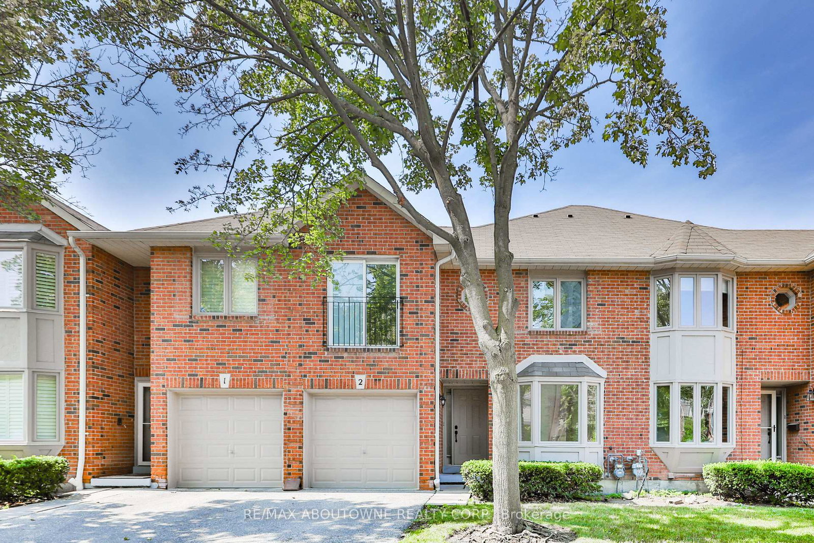 4635-regents-terrace-mississauga-ontario-w13849004