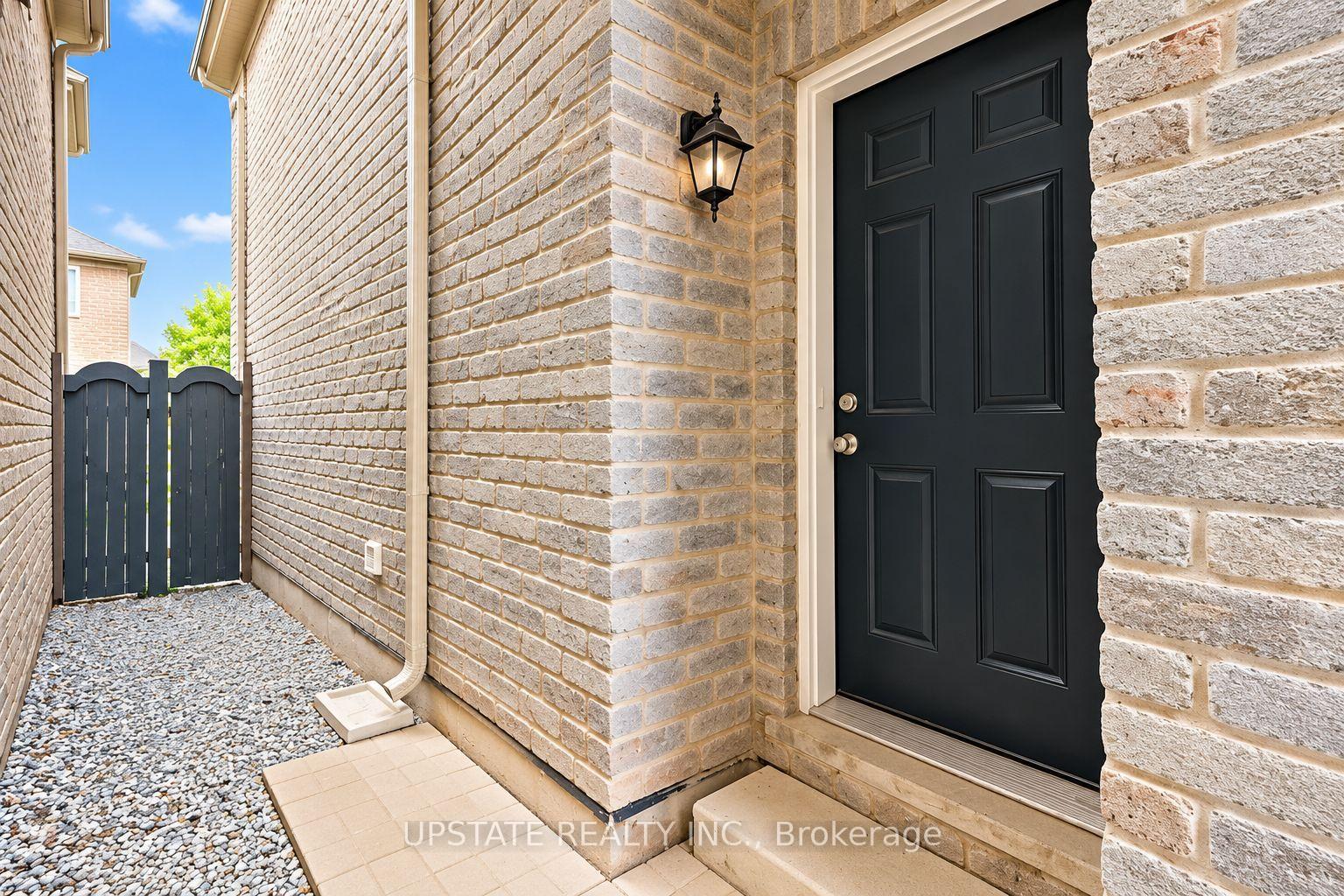 8-sage-meadow-crescent-brampton-ontario-w13849310