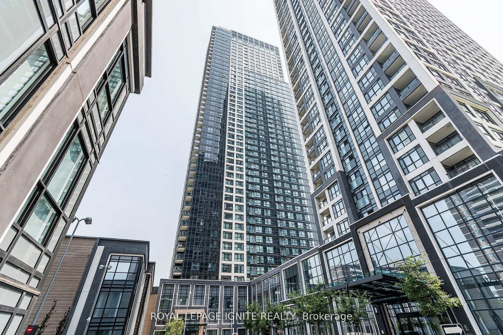 5-mabelle-avenue-toronto-etobicoke-ontario-w13849566