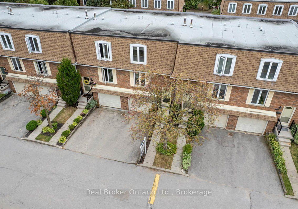 westminster-place-burlington-ontario-w13849908