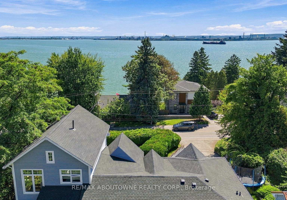 293-north-shore-boulevard-e-burlington-ontario-w13850260