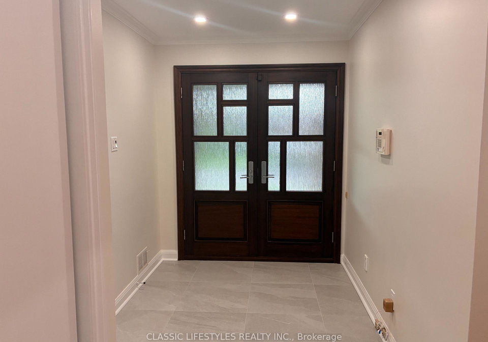 66-leland-avenue-toronto-etobicoke-ontario-w13850346