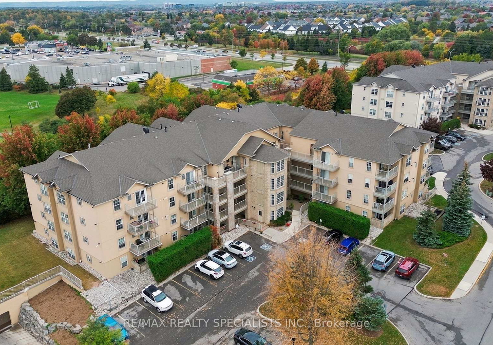 1470-bishops-gate-oakville-ontario-w13850432