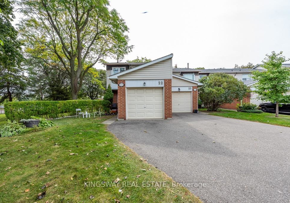 525-meadows-boulevard-mississauga-ontario-w13851340