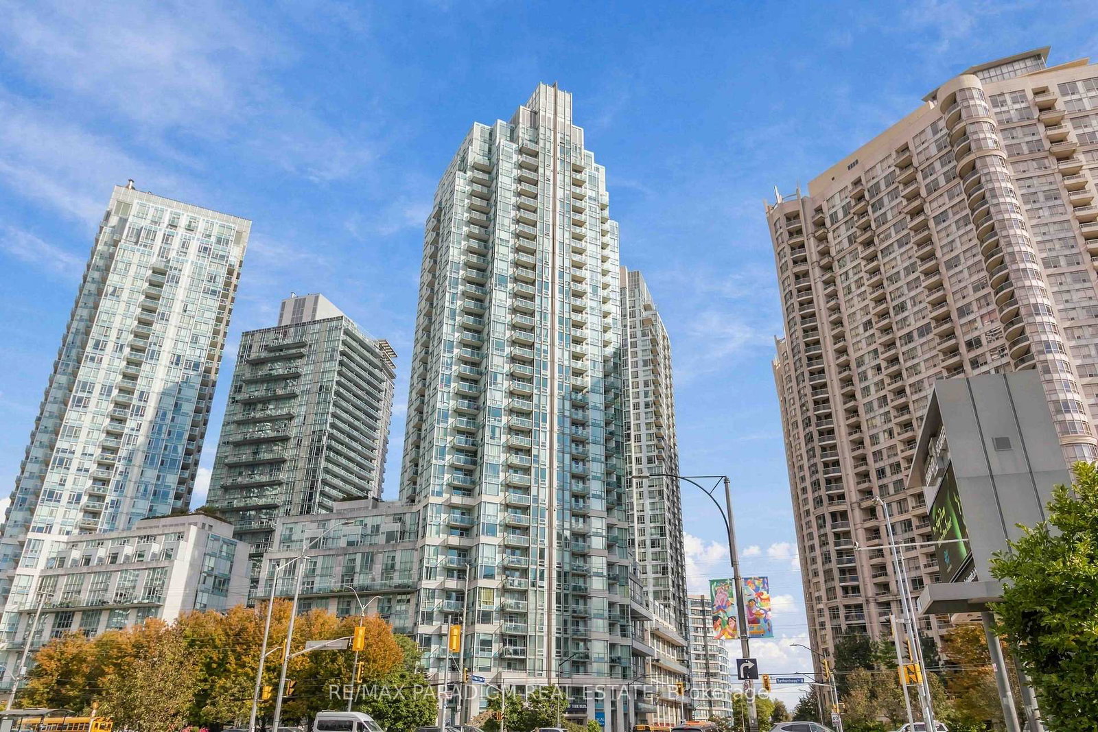 3939-duke-of-york-boulevard-mississauga-ontario-w13851458