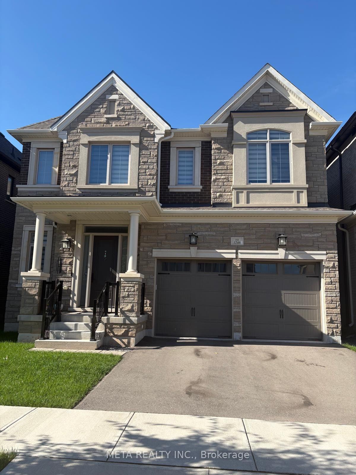 1246-pondside-trail-oakville-ontario-w13851478