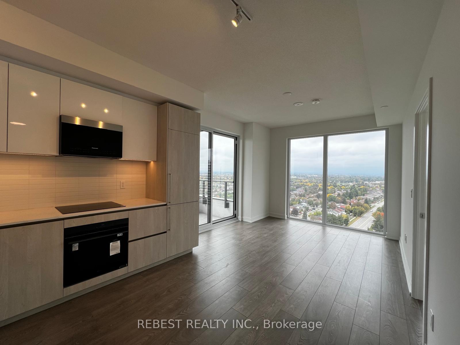 209-steeles-avenue-w-brampton-ontario-w13851516